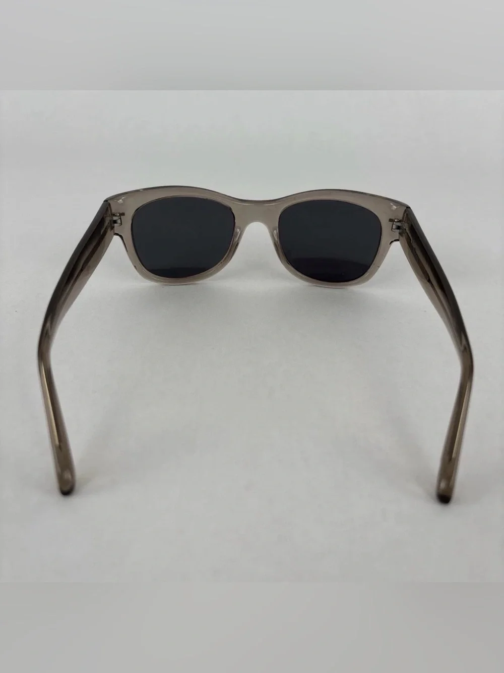 Fossil FW17 3584701712 Clear Gray Frame Sunglasses